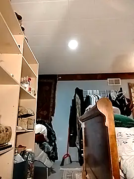 eatmeplease44 online show from 02.10.26