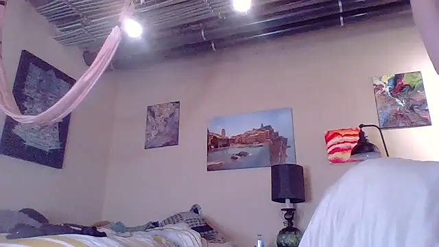 eatmeplease44 online show from 03.24.26