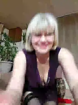 IrmaRose online show from 02.12.25