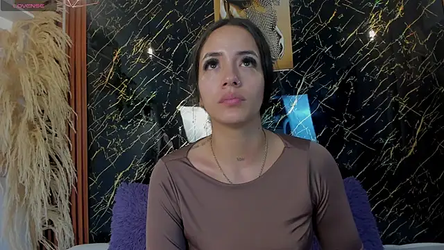 Snapshot of Tamara-evans chatting on 02.19.26 Tamara-evans online show from 02.19.26