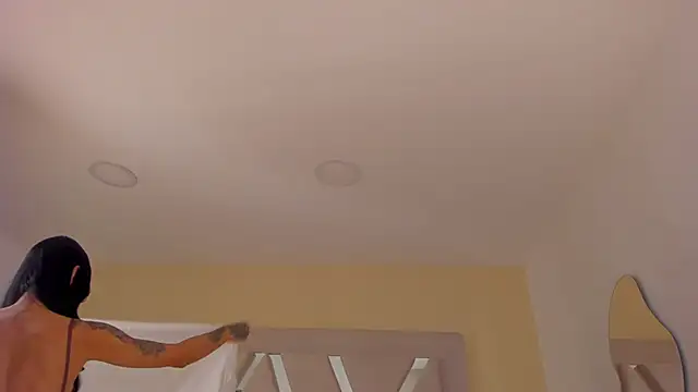 Snapshot of malejabenzz chatting on 10.20.25 malejabenzz online show from 10.20.25