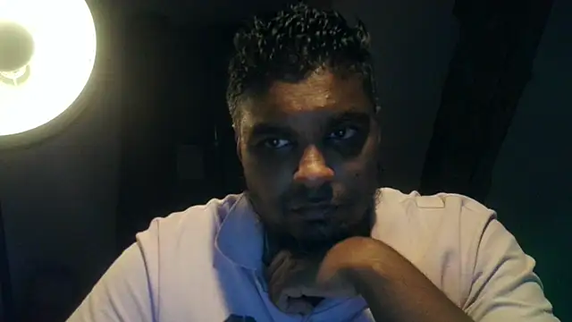 Bandusrilankasexymen online show from 12.16.24