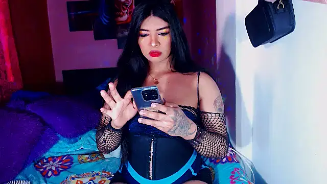 violet bigcock774 online show from 01.23.25