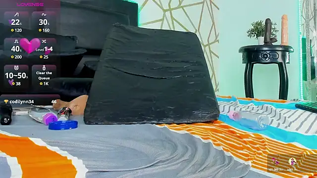 EmilyyRosee  online show from 01.25.25