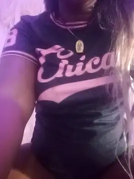 EmilyyRosee  online show from 04.16.26