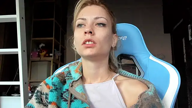 karo123421 online show from 11.12.25