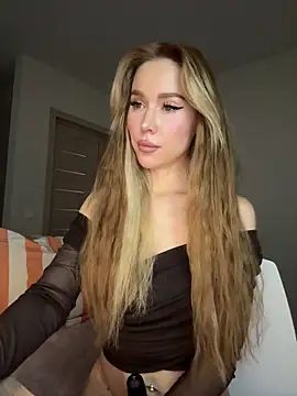 xDinnax online show from 12.03.24