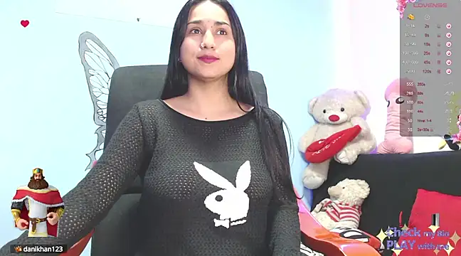 Annyee1 online show from 02.23.25