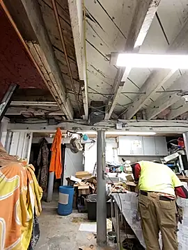 Snapshot of charactrzero chatting on 12.21.24 charactrzero online show from 12.21.24