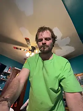 Snapshot of charactrzero chatting on 01.04.25 charactrzero online show from 01.04.25