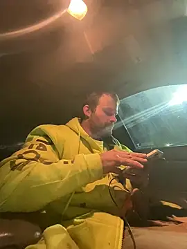 Snapshot of charactrzero chatting on 02.15.25 charactrzero online show from 02.15.25