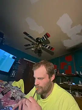 Snapshot of charactrzero chatting on 02.20.25 charactrzero online show from 02.20.25