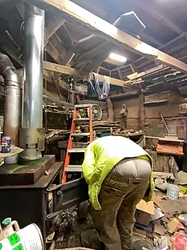 Snapshot of charactrzero chatting on 03.18.25 charactrzero online show from 03.18.25