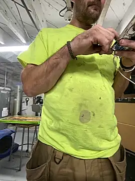 Snapshot of charactrzero chatting on 10.15.25 charactrzero online show from 10.15.25