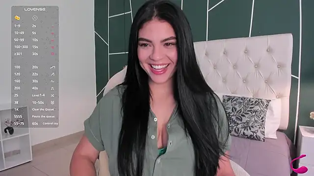 Snapshot of Veronicalanx1 chatting on 10.18.25 Veronicalanx1 online show from 10.18.25