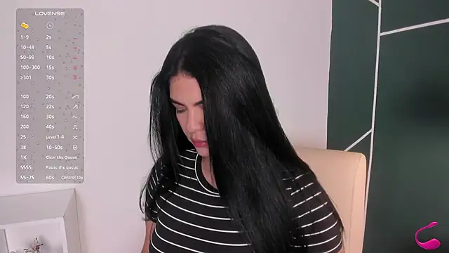 Snapshot of Veronicalanx1 chatting on 11.04.25 Veronicalanx1 online show from 11.04.25