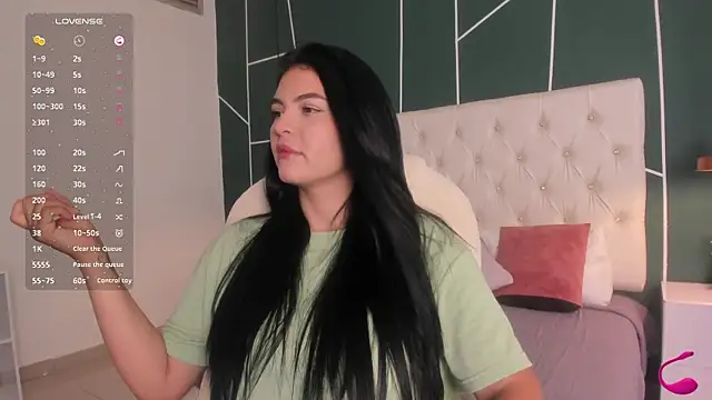 Snapshot of Veronicalanx1 chatting on 11.10.25 Veronicalanx1 online show from 11.10.25