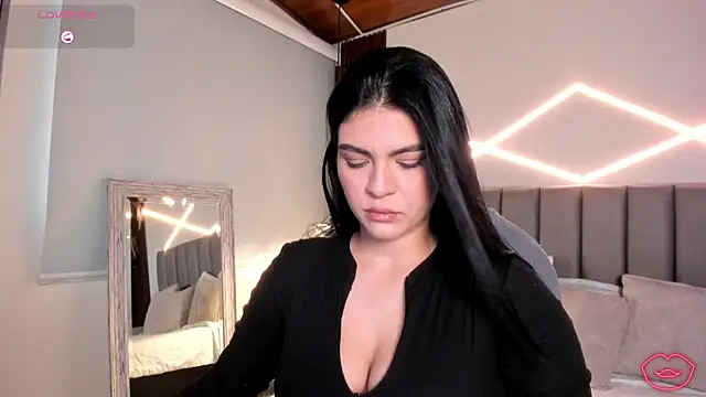 Veronicalanx1 online show from 04.10.26