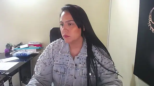 kendall 52 online show from 10.11.25