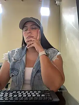 kendall 52 online show from 03.07.26