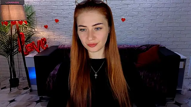 Adelyna Bird online show from 02.07.25