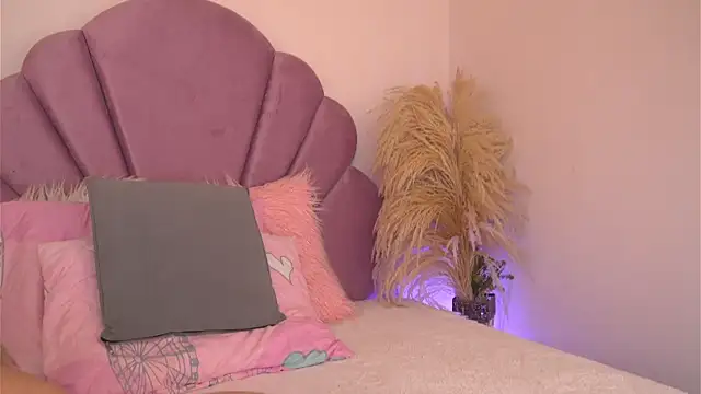 KendalEvanz online show from 02.16.26