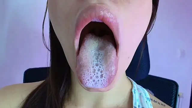 Snapshot of lisbet21x chatting on 11.09.25 lisbet21x online show from 11.09.25