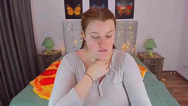 Snapshot of PolinaSalvatore chatting on 12.12.24 PolinaSalvatore online show from 12.12.24