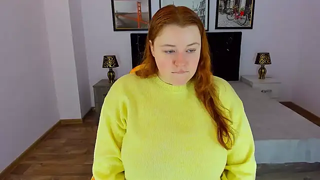 Snapshot of PolinaSalvatore chatting on 12.30.24 PolinaSalvatore online show from 12.30.24