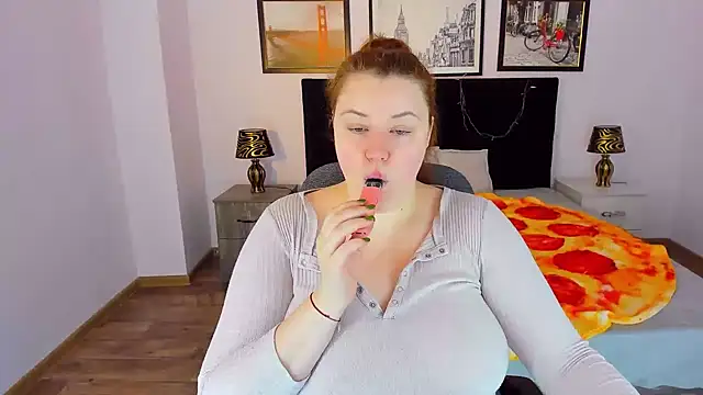 Snapshot of PolinaSalvatore chatting on 01.10.25 PolinaSalvatore online show from 01.10.25