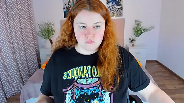 Snapshot of PolinaSalvatore chatting on 01.13.25 PolinaSalvatore online show from 01.13.25