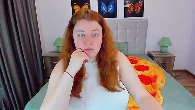 Snapshot of PolinaSalvatore chatting on 01.15.25 PolinaSalvatore online show from 01.15.25