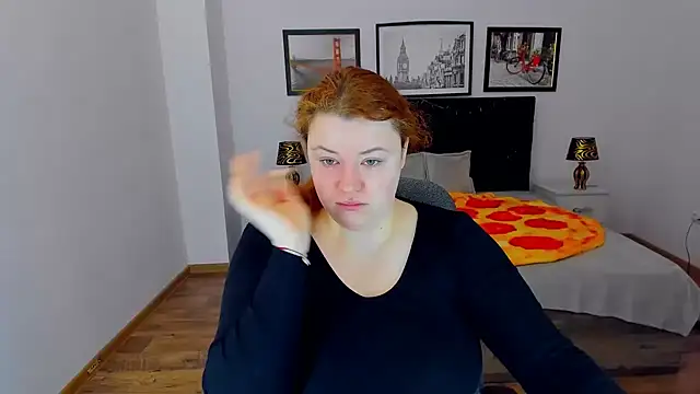 Snapshot of PolinaSalvatore chatting on 01.19.25 PolinaSalvatore online show from 01.19.25