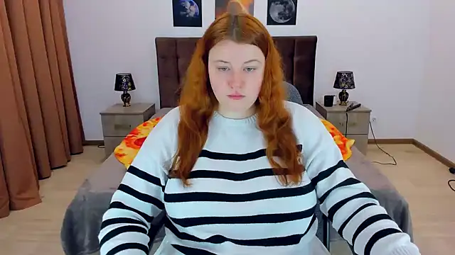 Snapshot of PolinaSalvatore chatting on 01.22.25 PolinaSalvatore online show from 01.22.25