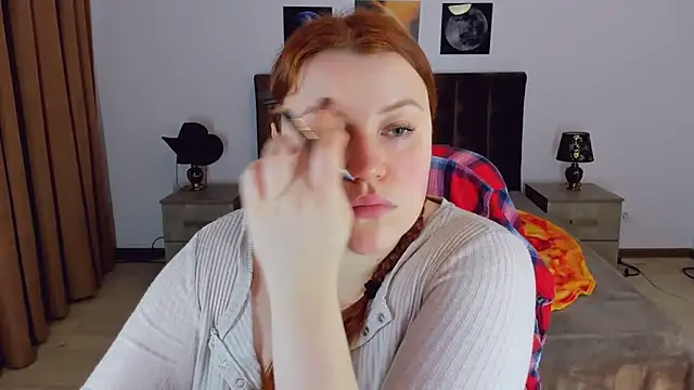 Snapshot of PolinaSalvatore chatting on 01.29.25 PolinaSalvatore online show from 01.29.25