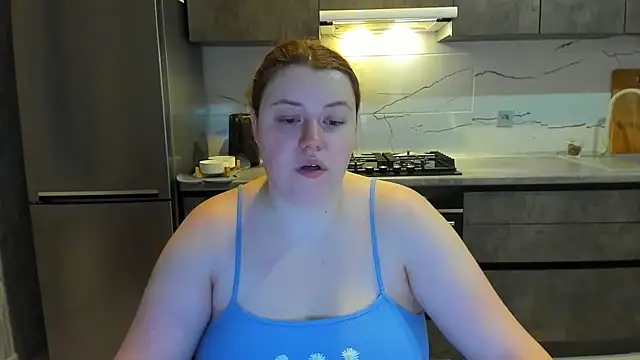 Snapshot of PolinaSalvatore chatting on 02.24.25 PolinaSalvatore online show from 02.24.25