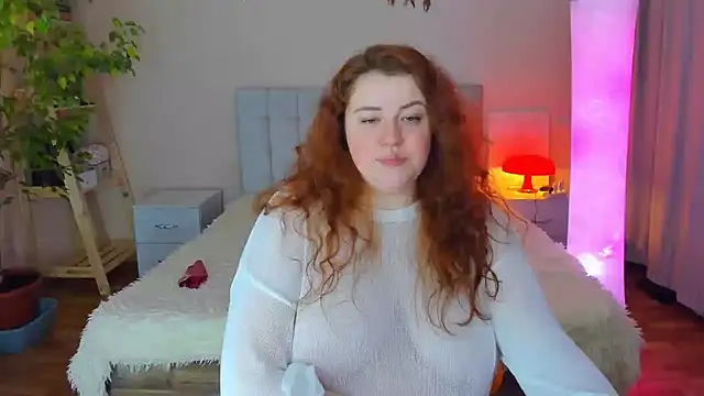 Snapshot of PolinaSalvatore chatting on 03.11.25 PolinaSalvatore online show from 03.11.25