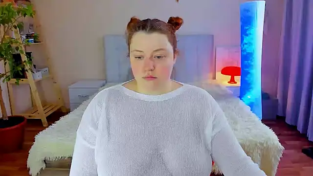 Snapshot of PolinaSalvatore chatting on 03.19.25 PolinaSalvatore online show from 03.19.25