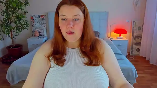 Snapshot of PolinaSalvatore chatting on 04.26.26 PolinaSalvatore online show from 04.26.26