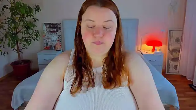 Snapshot of PolinaSalvatore chatting on 05.11.26 PolinaSalvatore online show from 05.11.26