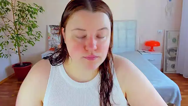 Snapshot of PolinaSalvatore chatting on 05.23.26 PolinaSalvatore online show from 05.23.26