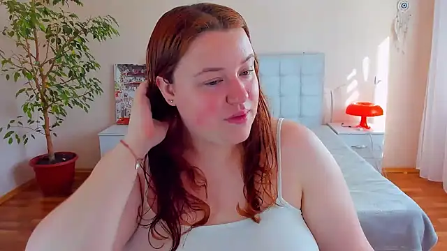 Snapshot of PolinaSalvatore chatting on 05.29.26 PolinaSalvatore online show from 05.29.26
