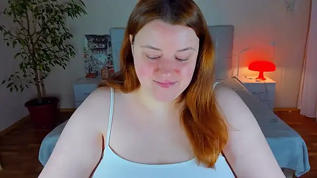 Snapshot of PolinaSalvatore chatting on 05.30.26 PolinaSalvatore online show from 05.30.26