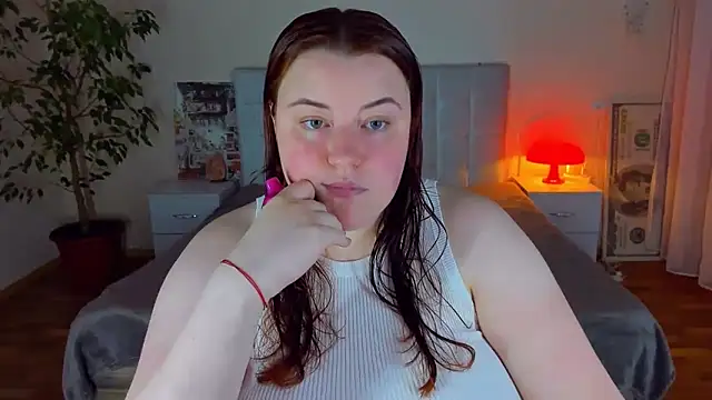 Snapshot of PolinaSalvatore chatting on 06.11.26 PolinaSalvatore online show from 06.11.26