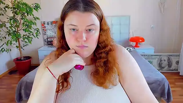 Snapshot of PolinaSalvatore chatting on 07.28.26 PolinaSalvatore online show from 07.28.26