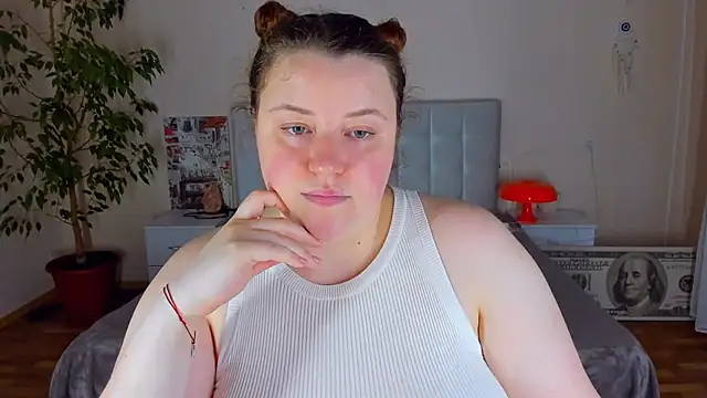 Snapshot of PolinaSalvatore chatting on 07.29.26 PolinaSalvatore online show from 07.29.26