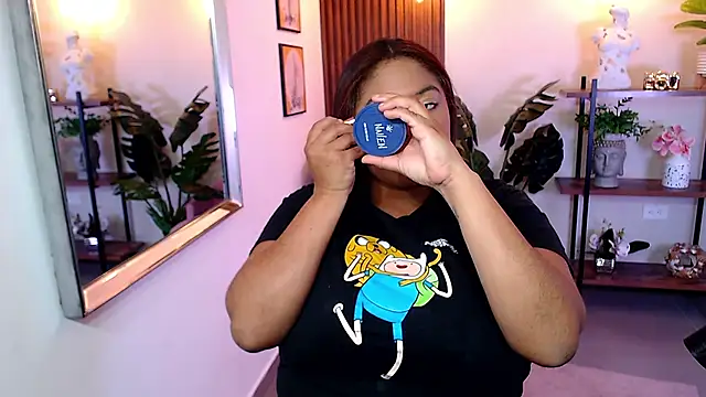 Kenya--Buhle online show from 01.18.25