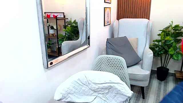 Kenya--Buhle online show from 03.21.25