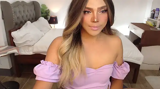 liaa lurrecams online show from 02.26.25