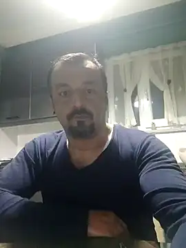 Snapshot of serkan201852 chatting on 03.14.25 serkan201852 online show from 03.14.25